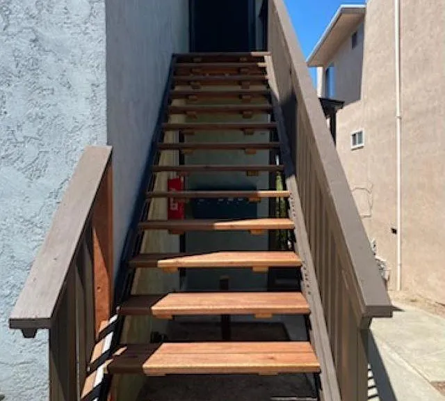 2088 Montgomery Ave #L — Photo 8