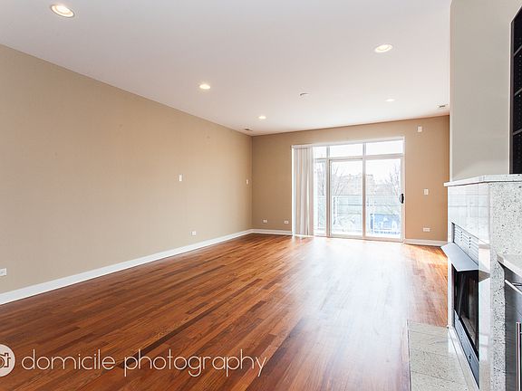 4th image of 1162 W Hubbard St APT 201