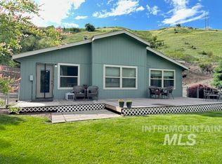 1647 Highway 3, Juliaetta, ID 83535