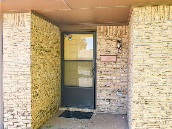 3rd image of 2960 McGaha Ave