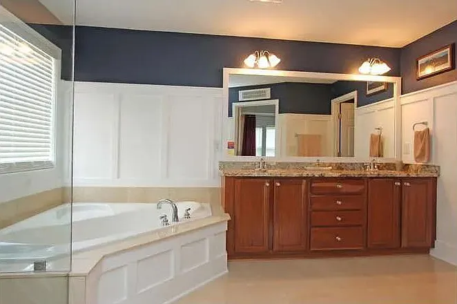 4180 Granby Cir — Photo 12