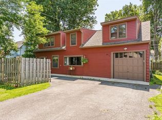 29 1/2 Hamilton St, Rochester, NY 14620