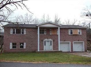 48 Blue Sulphur Gdns, Ona, WV 25545