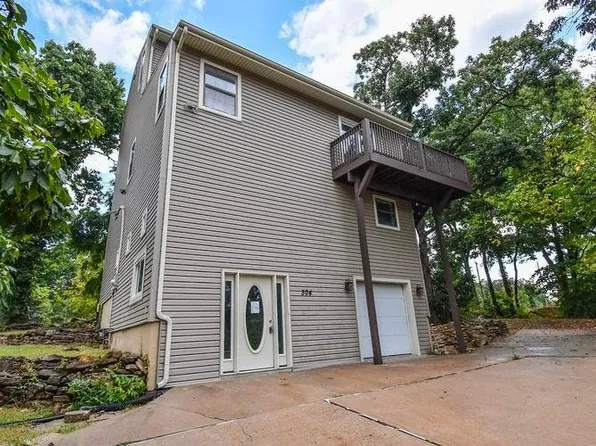 304 E 164th Ter, Belton, MO 64012