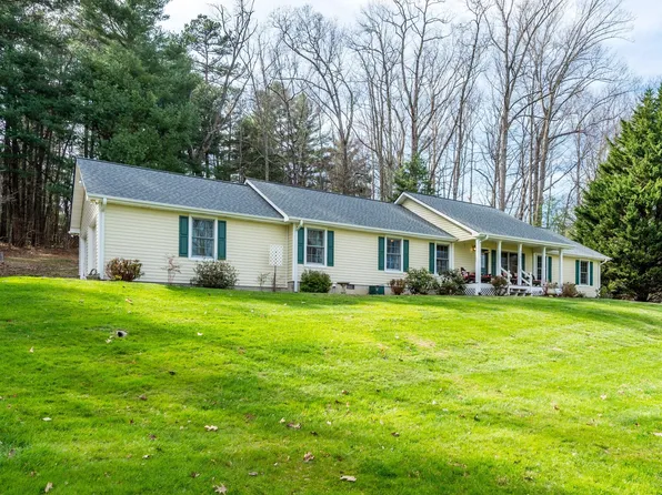 350 Forest Park Dr, Hendersonville, NC 28792