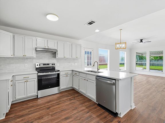 5th image of 5943 Timbercreek Ave