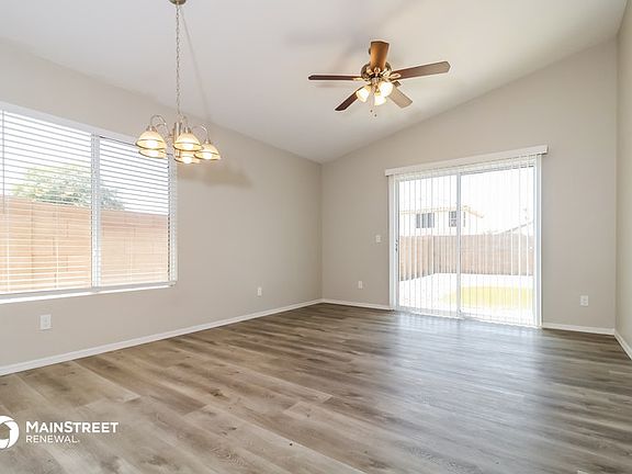5th image of 12933 W Laurel Ln