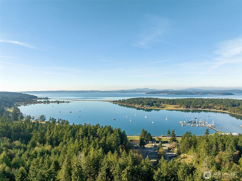 3rd image of 17 Mariner Drive