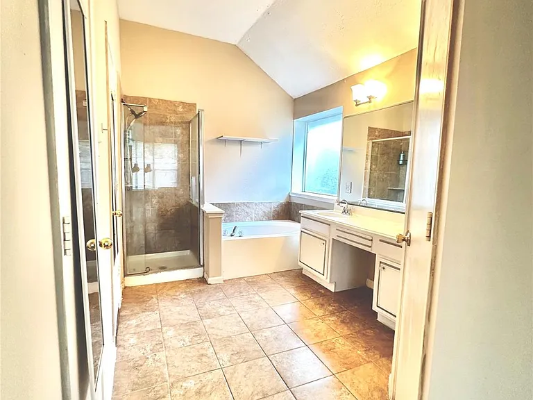 1211 Cambrian Park Ct — Photo 15
