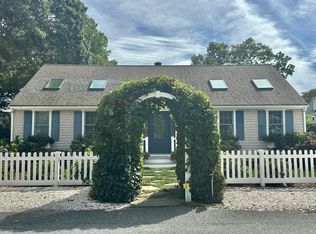 15 South Street, Osterville, MA 02655