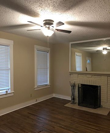 3rd image of 1407 Waverly Ave