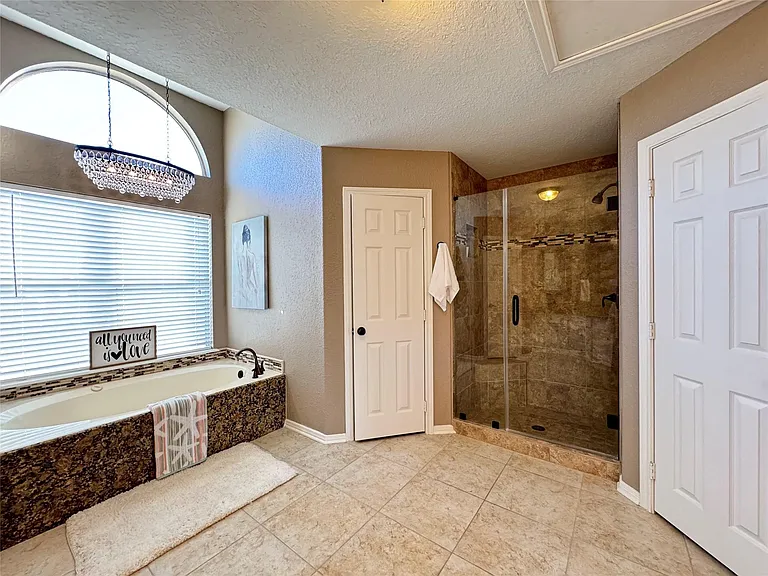 438 Jeanie Lynne Cir — Photo 22