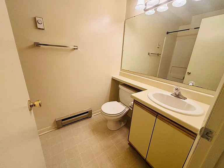 501 Sunridge Dr #K — Photo 7