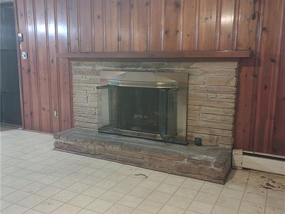 3rd image of 340 Fernwood Farms Rd