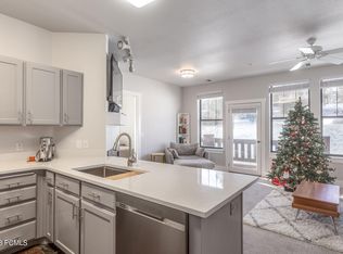 8450 Pointe Rd APT H21, Park City, UT 84098