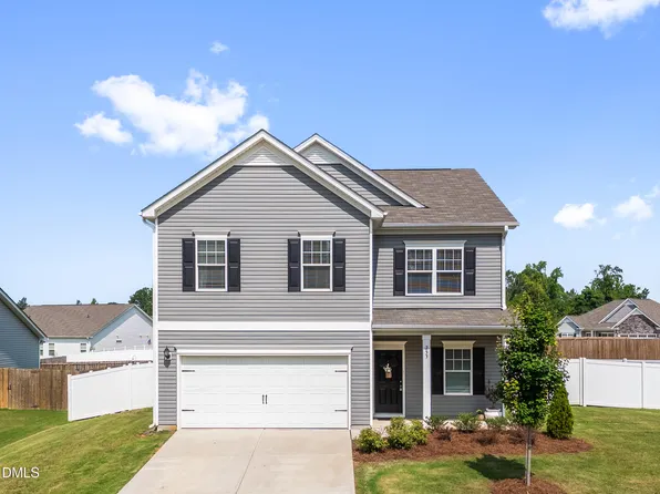 253 Shooting Star Ln, Clayton, NC 27520