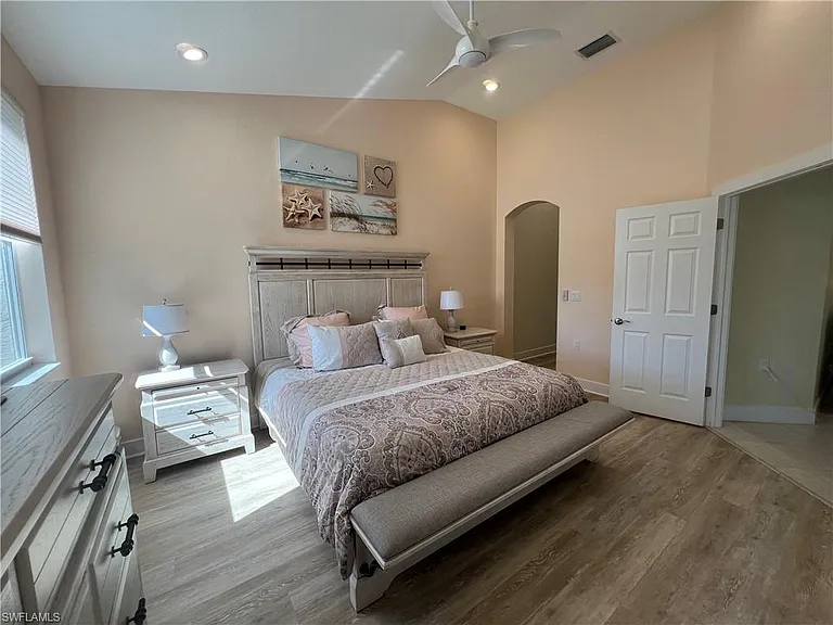 6809 Ascot Dr #201 — Photo 17