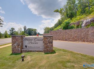 2 Watson Grande Way SE, Owens Cross Roads, AL 35763