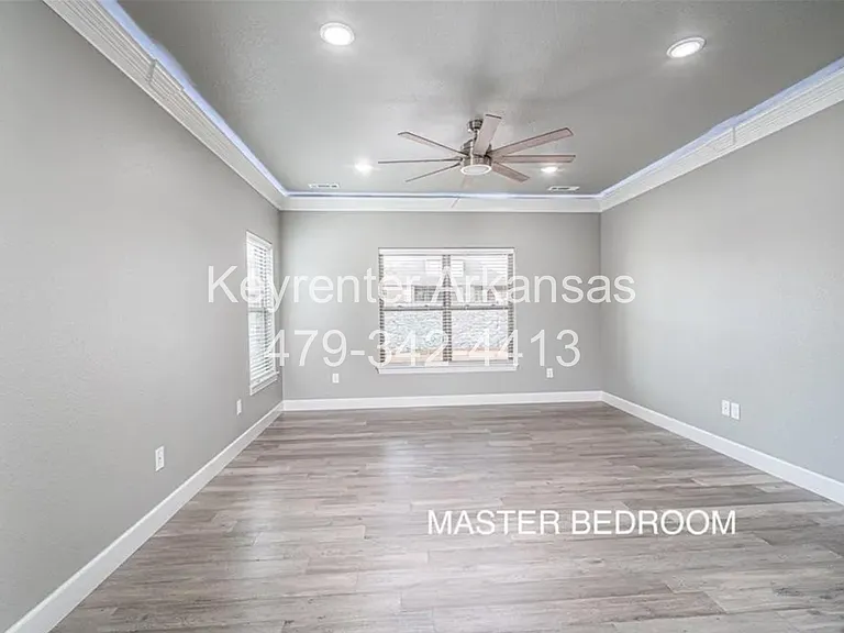 400 SW Ramsey Ln — Photo 17