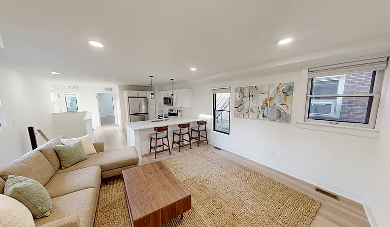 331 E Ann St #2 — Photo 3