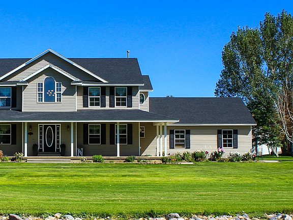 2nd image of 13484 N Manning Ln