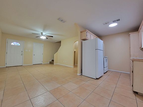 5th image of 20550 Alta Vista Ct APT B