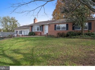 30 Glenview Rd, Phoenixville, PA 19460