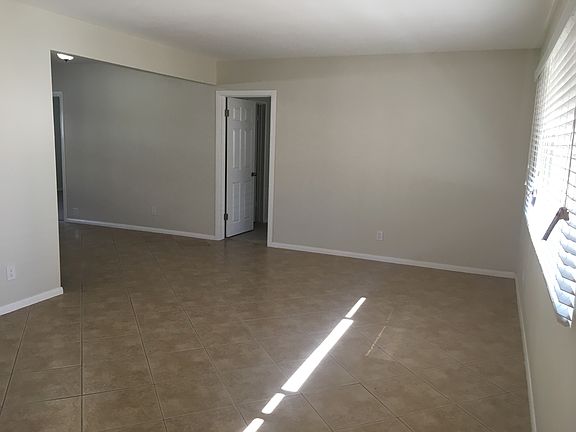 4th image of 51834 Avenida Alvarado