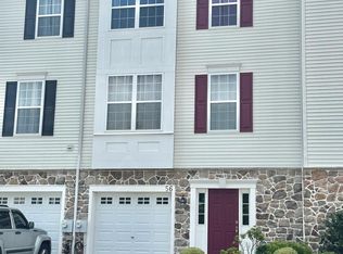 56 Narragansett Ln, Coatesville, PA 19320