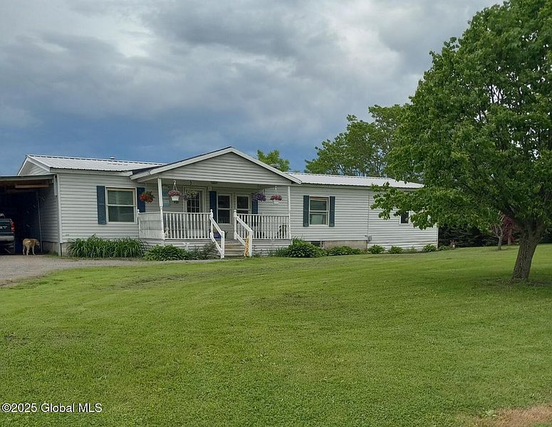 3rd image of 421 W Ames Road