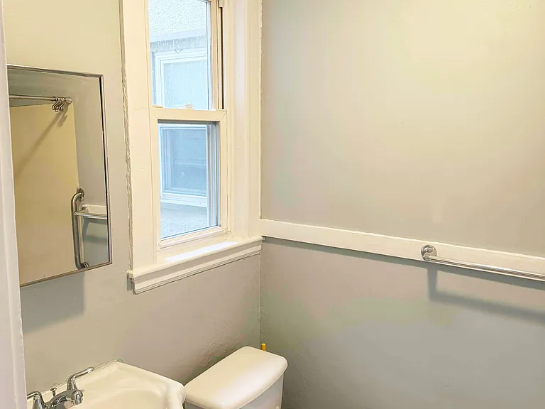 45 Stone St #2L — Photo 11