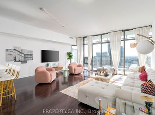 33 Charles St E #3606, Toronto, ON M4Y 0A2