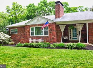 545 Luther Rd, Harrisburg, PA 17111