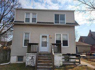 Trenton Triplex Available, Trenton, MI 48183