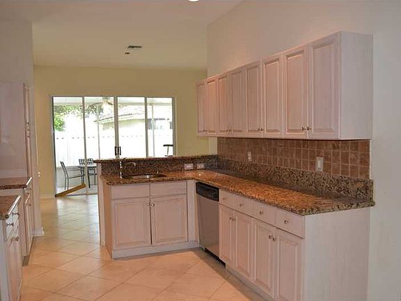 3rd image of 3405 Dunes Vista Dr