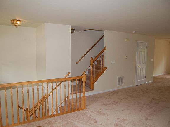 4th image of 771 W Misty Dr