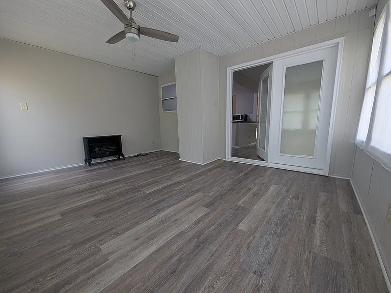 6521 Cadbury Dr — Photo 17