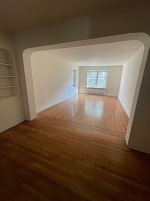 5th image of 68-64 Yellowstone Blvd #27B