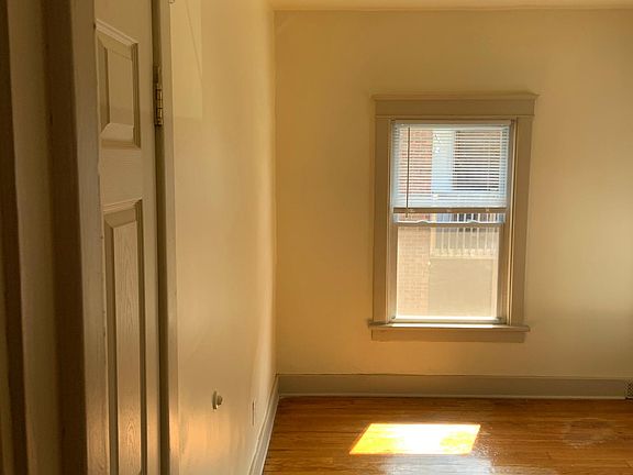 5th image of 4 E Waltham St #2R