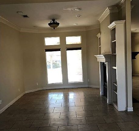 4th image of 8236 San Antonio Ave