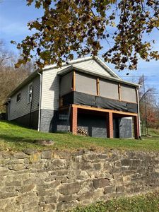 527 3rd St, Isabella, PA, 15447