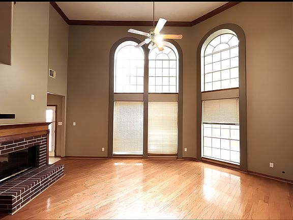 4th image of 1606 Bay Berry Ln