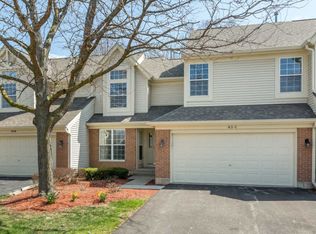 43 Ione Dr UNIT C, South Elgin, IL 60177