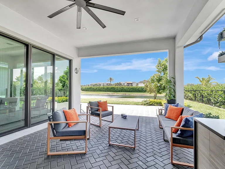 2828 Gin Berry Way — Photo 33