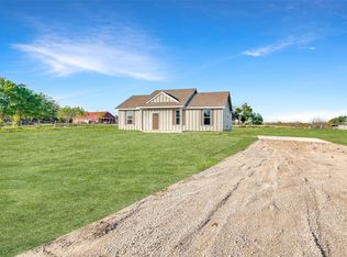 6332 Abner Rd, Terrell, TX 75161