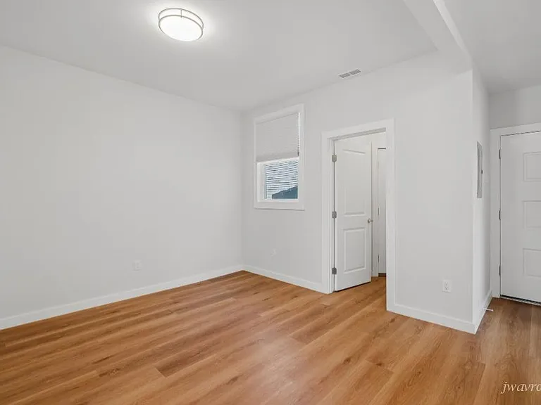 5010 Geary Blvd #2 — Photo 6