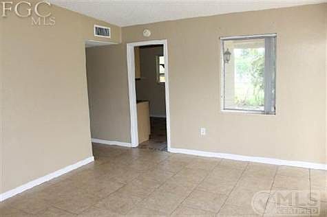 3rd image of 4116 Manning Dr #1