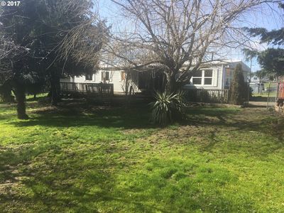 2093 Landers Ave, Roseburg, OR, 97471
