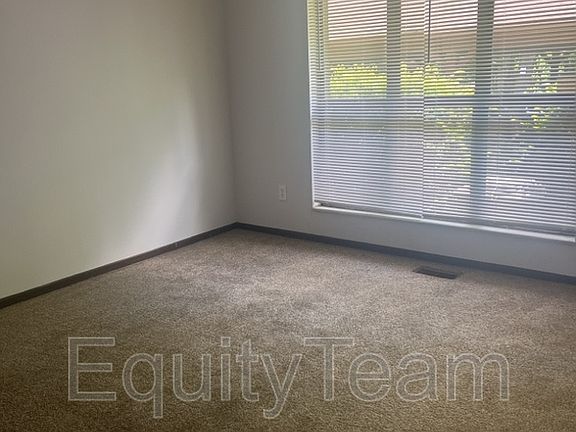 5th image of 2232 Joshua Cir