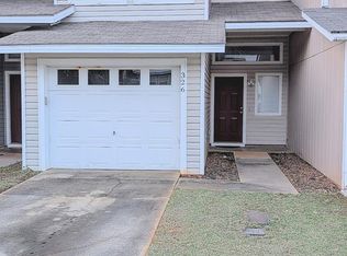 326 Candlebrook Dr, Enterprise, AL 36330